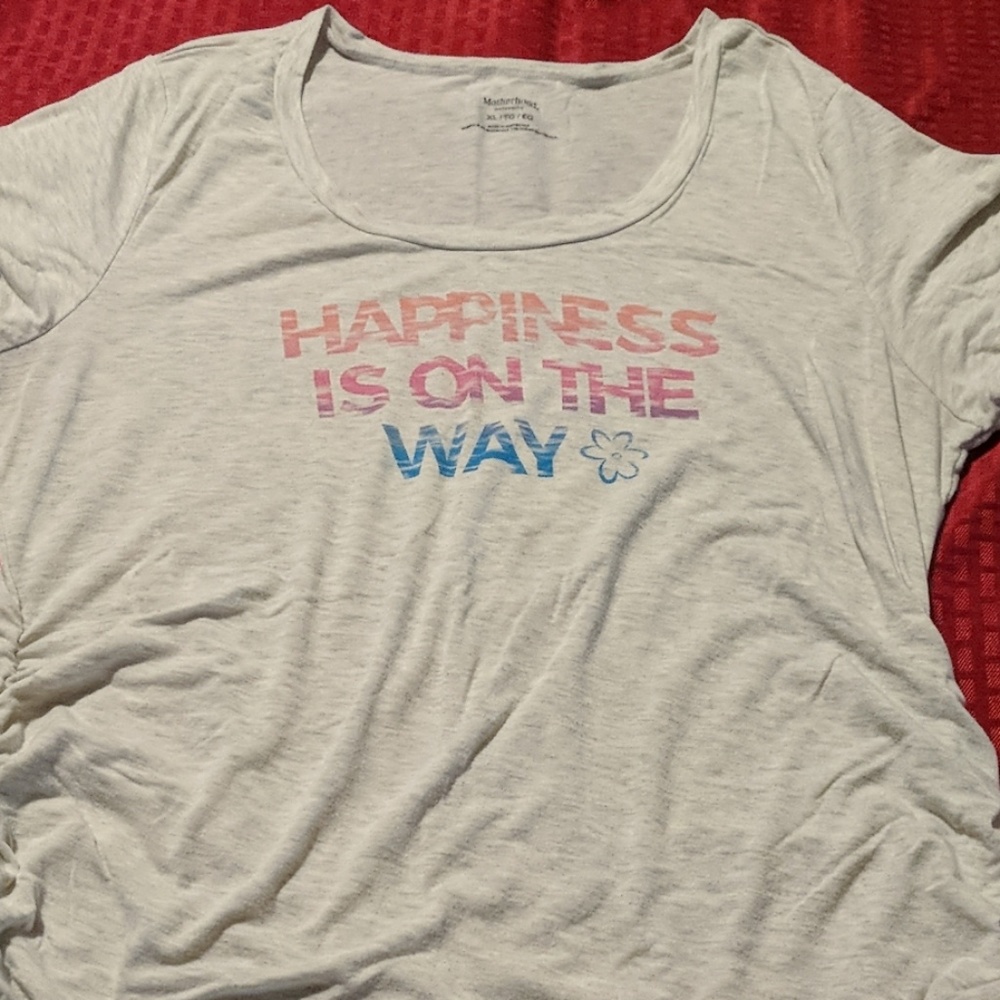 Extra large maternity t-shirt